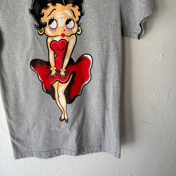 Betty Boop Gray T-Shirt Size S | Cartoon Graphic Tee Pin-Up Girl - Picture 3 of 7